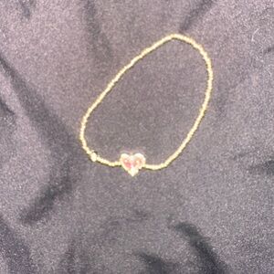 Stretchy iridescent heart bracelet